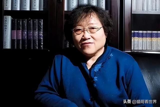 72歲李銀河近況曝光，狀態(tài)驚人：一生不婚不育，卻活得比我還精彩